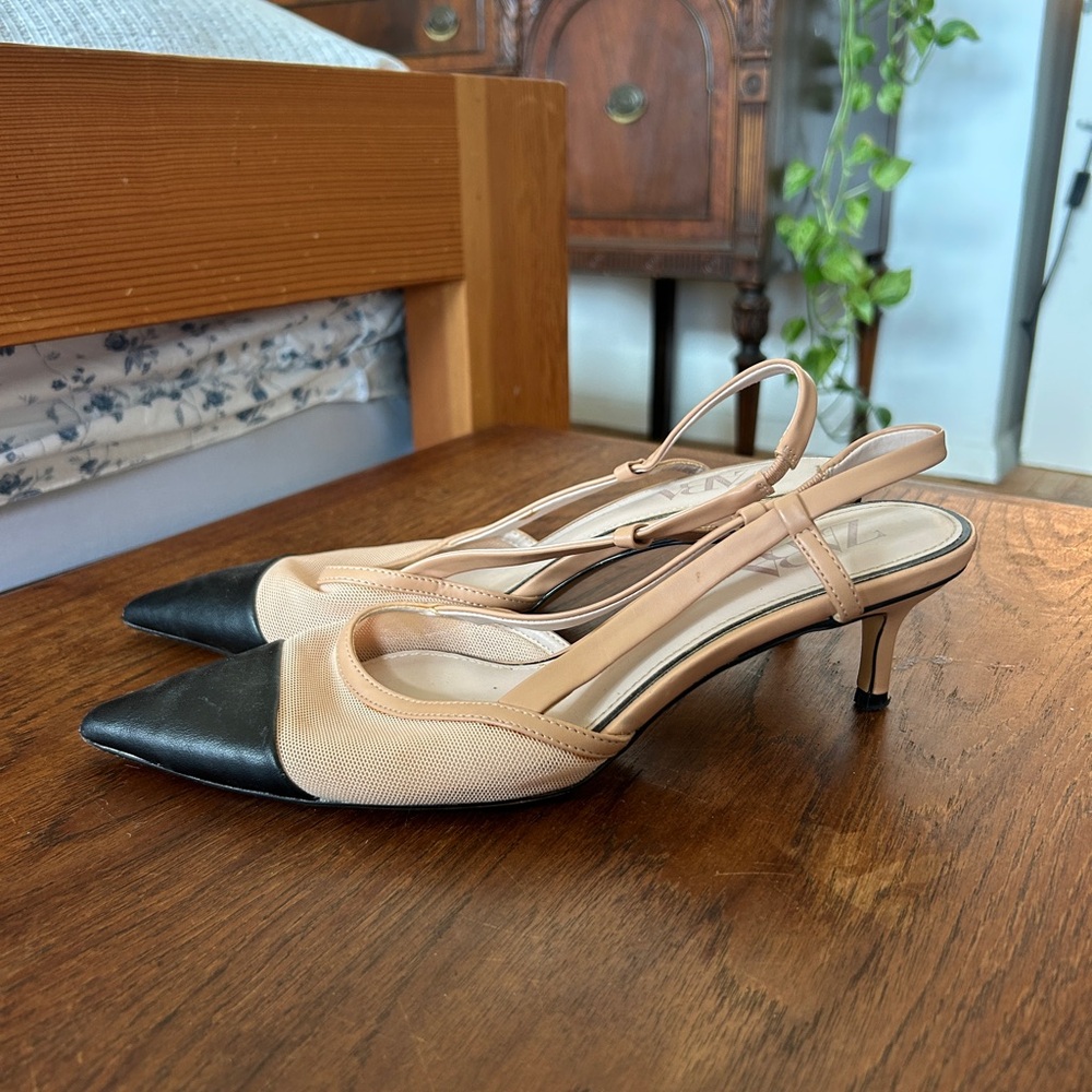 Zara Two-Tone Black and Cream Slingback Heels